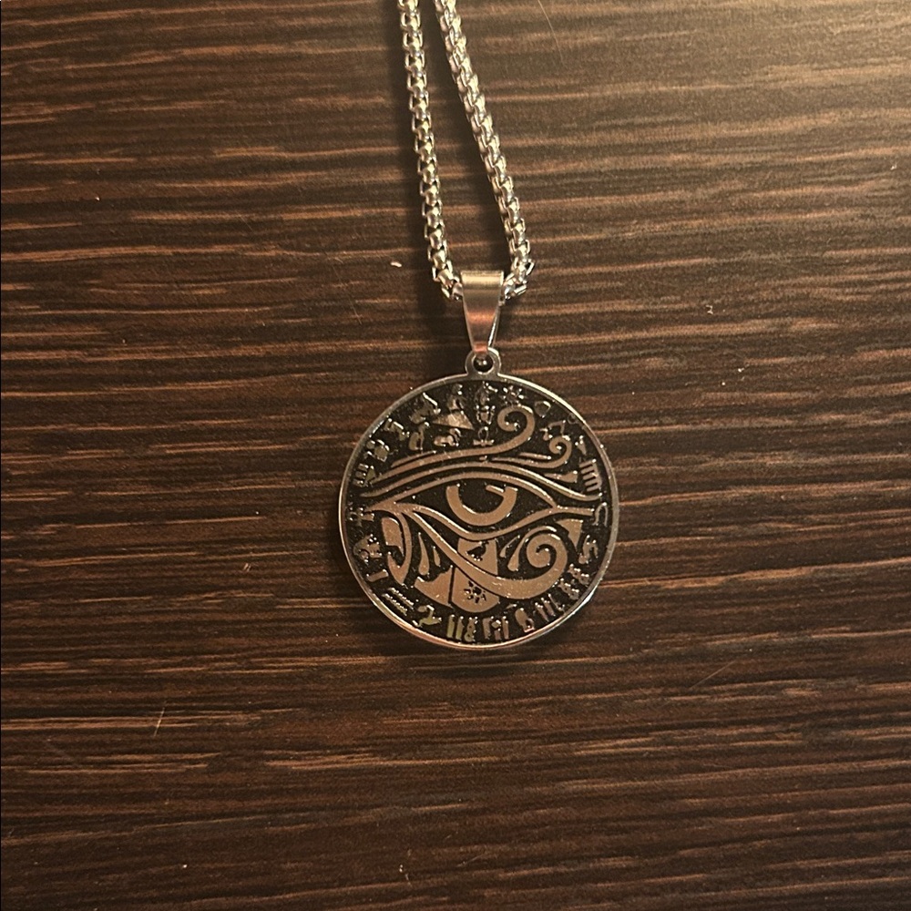 Silver Eye of Horus Pendant Necklace